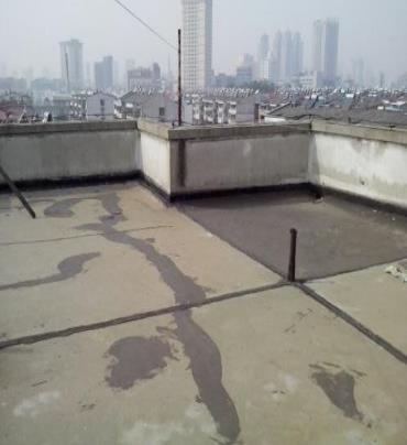 孟连漏水维修 楼顶漏水是什么原因，楼顶漏水维修方法是什么?